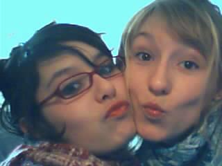 ***deux grosses folles***